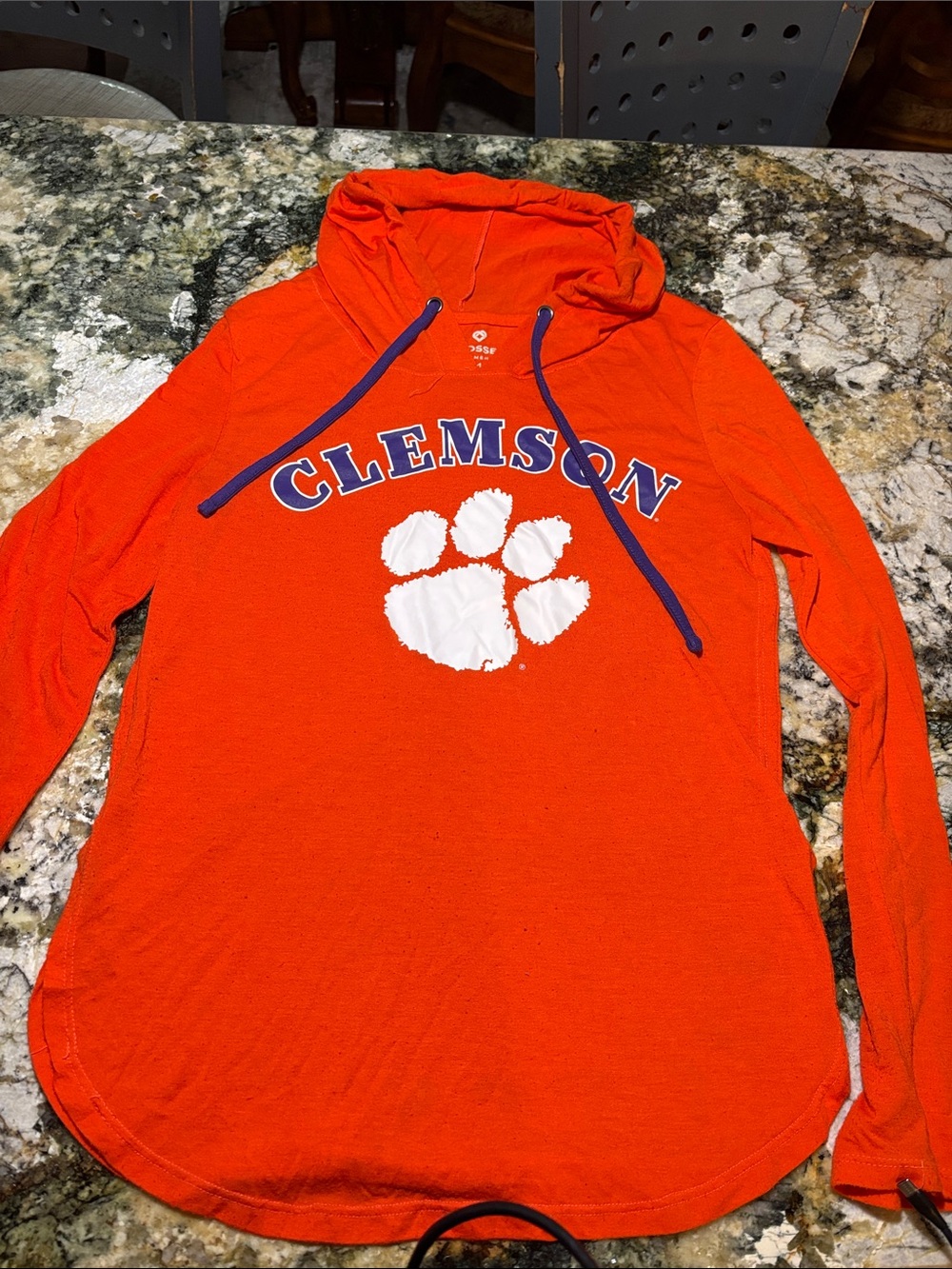 Women’s Clemson Tigers long Sleeve shirt with paw print and logo on it